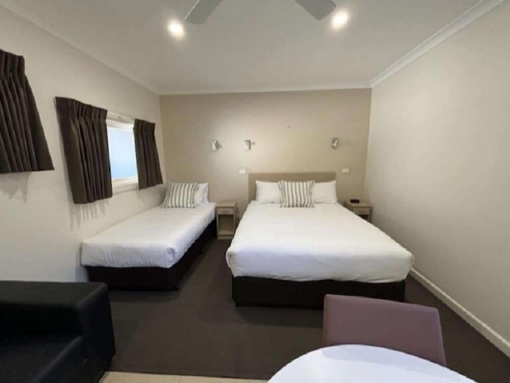 Deluxe Double or Twin Room, 1 Bedroom photo 2