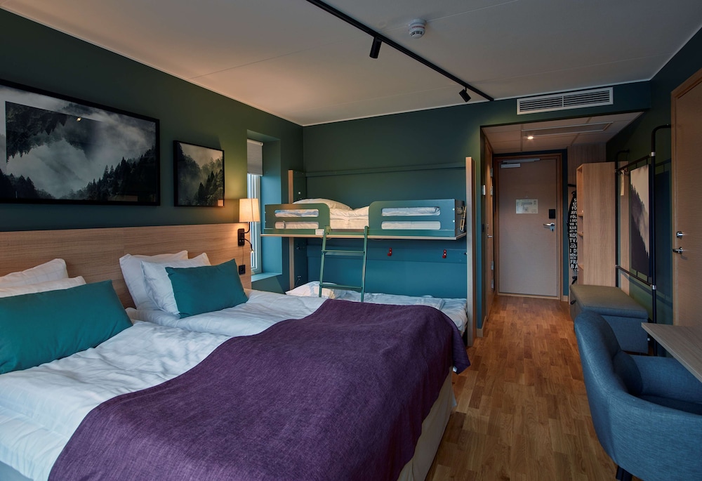 Superior Room (Family Four) photo 2