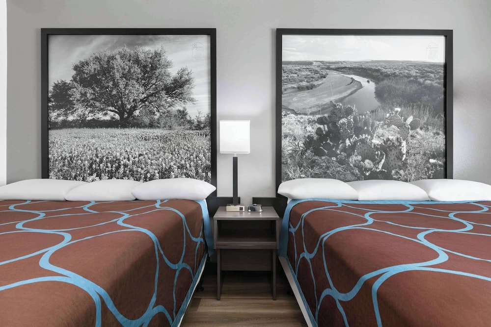 Standard Room, 2 Double Beds, Smoking