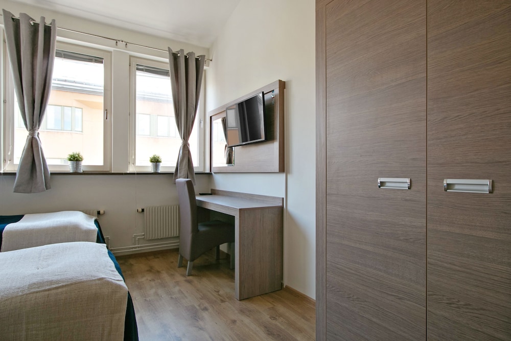 Standard Double Room photo 2