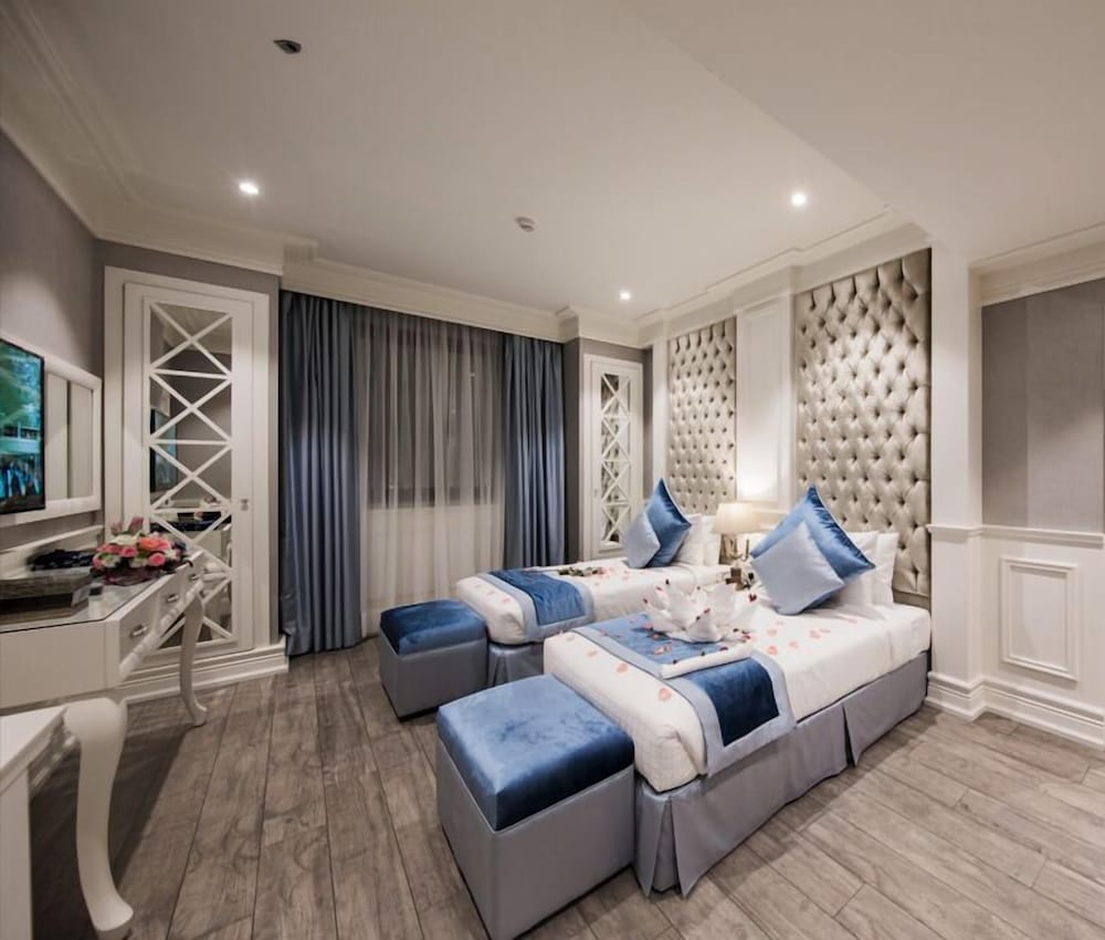 Deluxe Twin Room photo 1