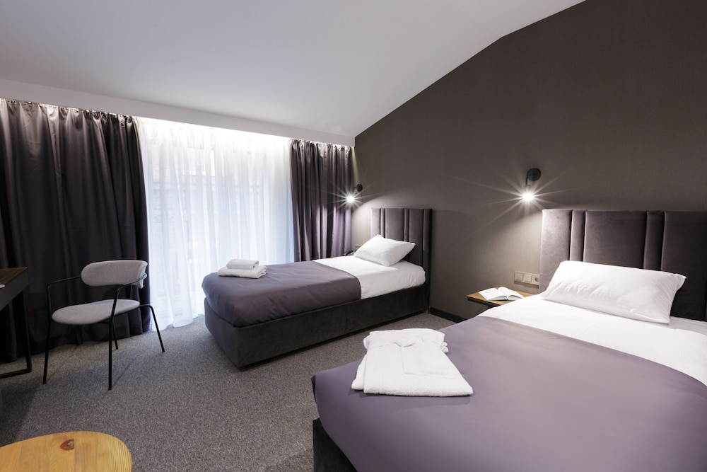 Superior Twin Room photo 1