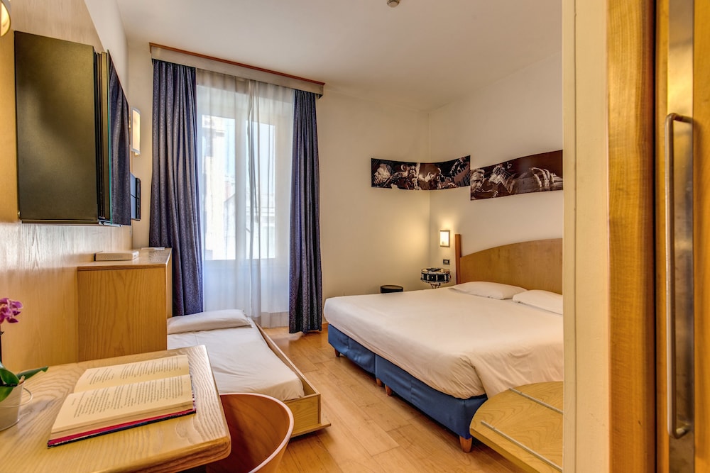 Standard Triple Room, Multiple Beds