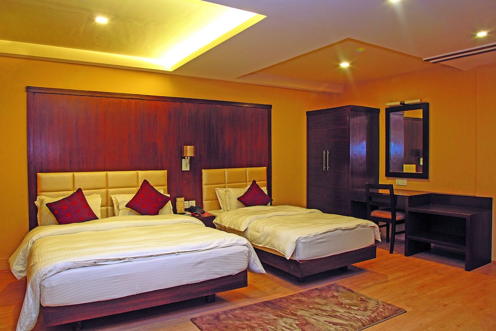 Deluxe Double or Twin Room - Photo 3