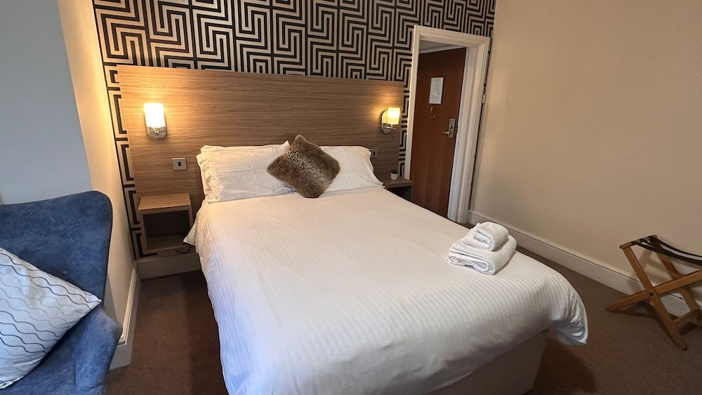 Classic Double Room - Photo 8