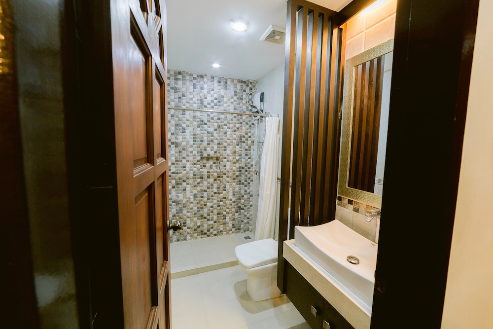 Comfort Suite photo 3