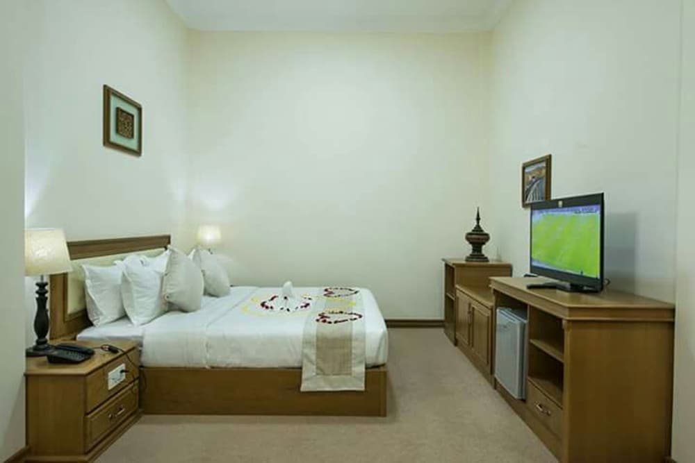 Deluxe Double or Twin Room photo 1