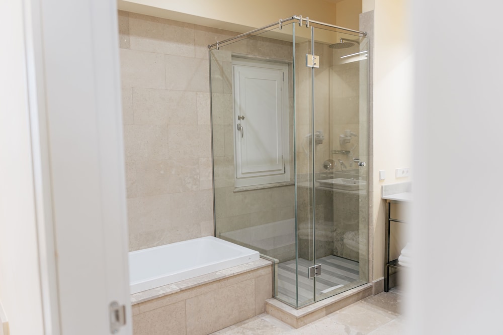 Family Studio Suite - Photo 27