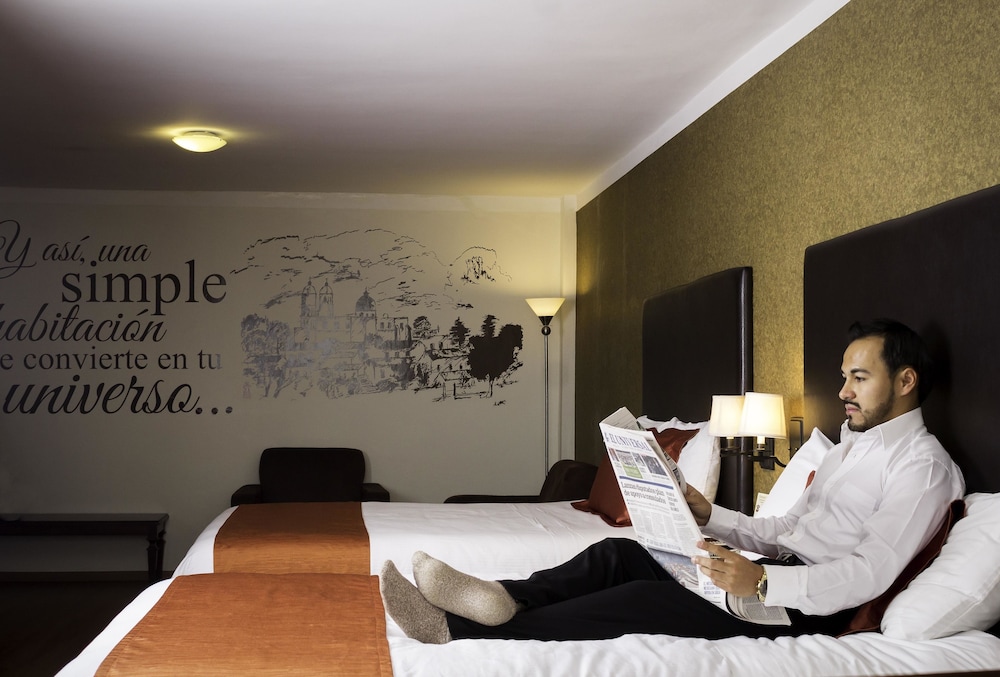 Comfort Suite photo 3