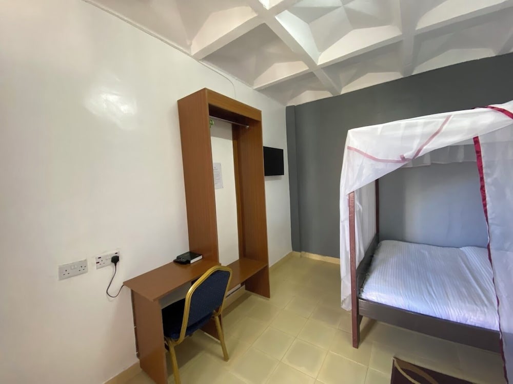 Standard Double Room photo 3