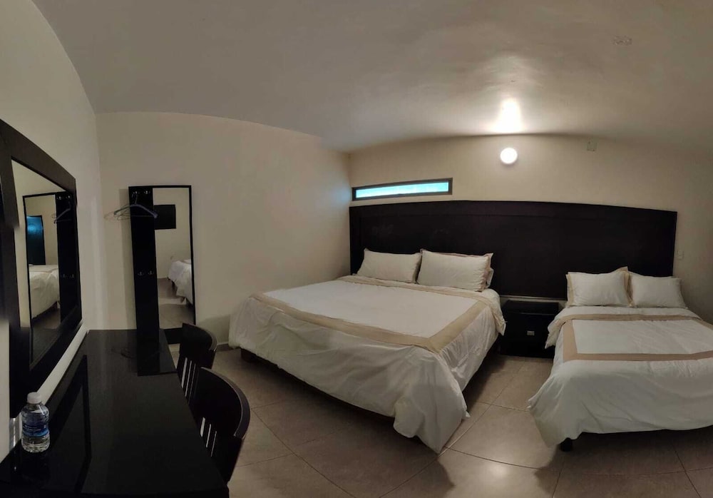 Signature Room photo 1