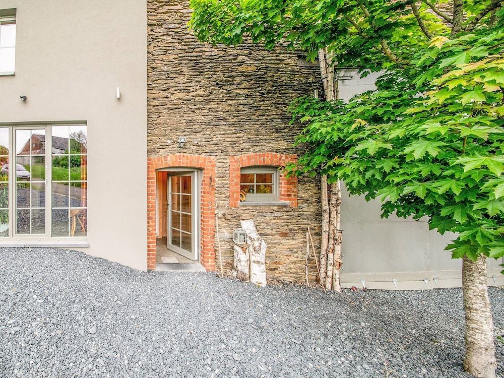 House photo 2