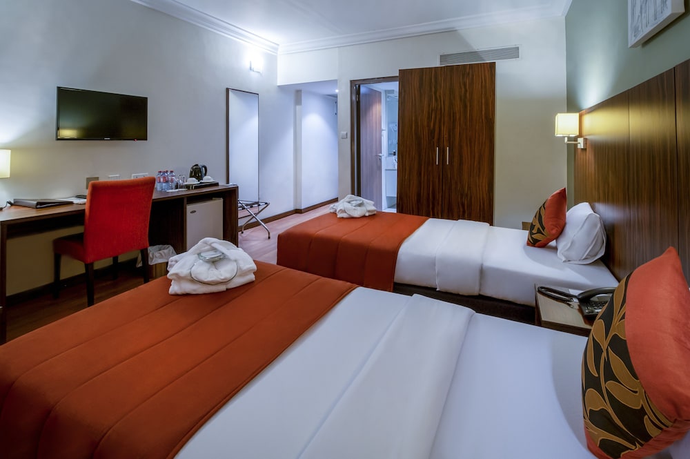 Deluxe Twin Room - Photo 1