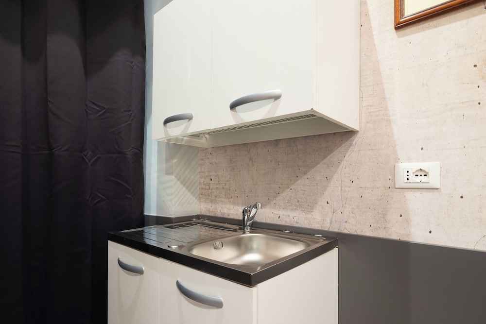 Annex Superior Double Ensuite photo 3