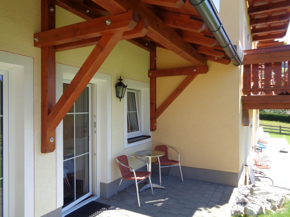 Standard Twin Room, 1 Double Bed, Non Smoking, Mountain View photo 1