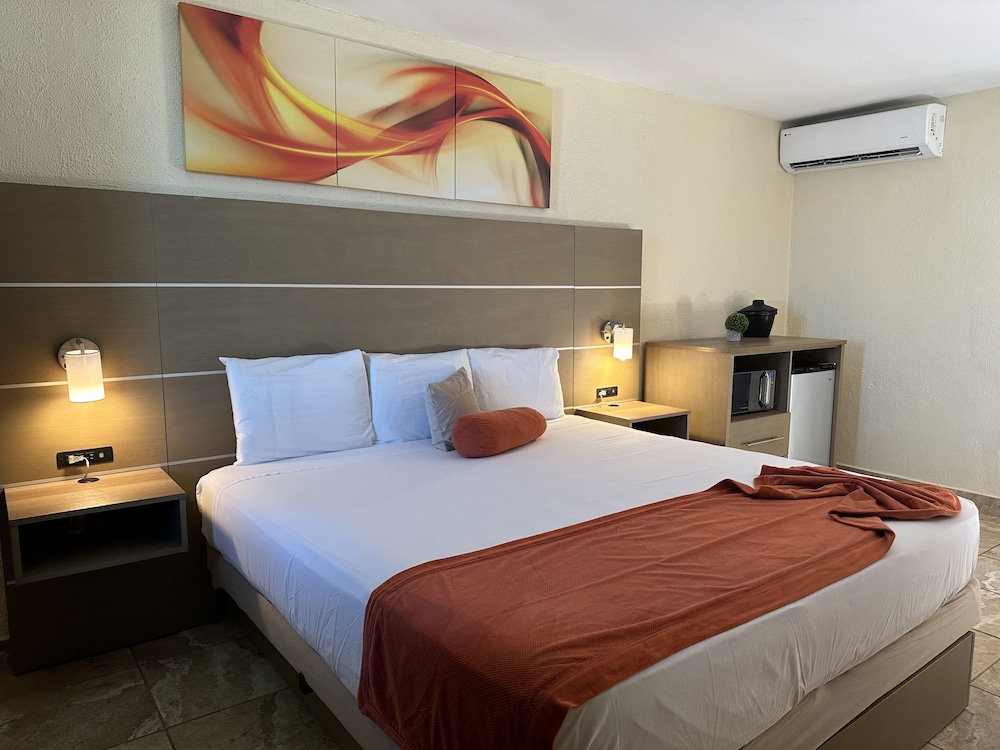 Deluxe Single Room, 1 Bedroom, Accessible, Ocean View photo 2