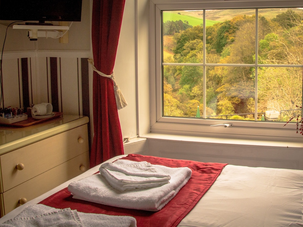Standard Double Room, Ensuite, Mountain View photo 2