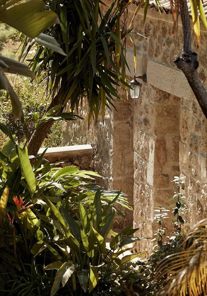 Luxury Retreat photo 3