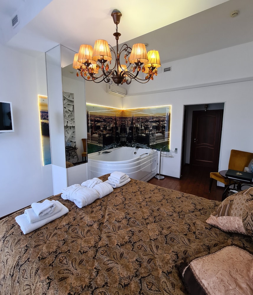 Exclusive Room