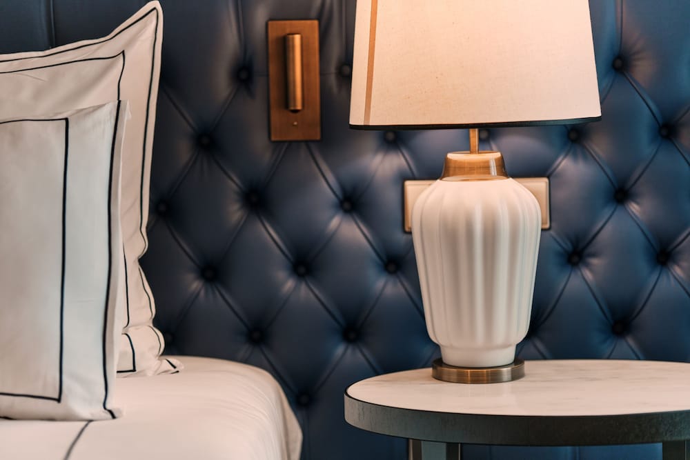 Deluxe Double or Twin Room thumbnail 5