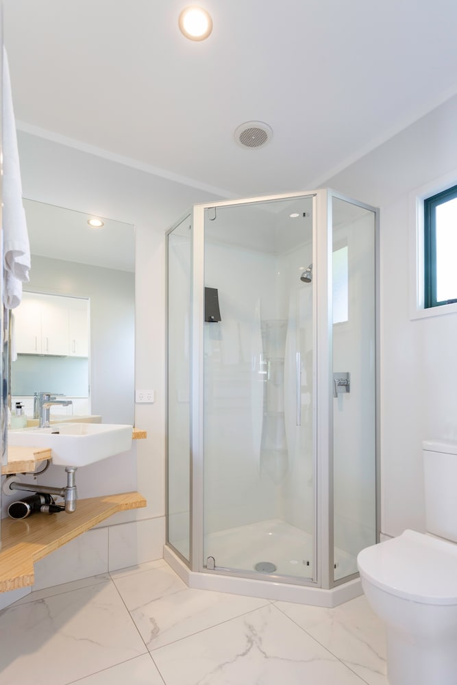 Family Studio, Non Smoking, Private Bathroom photo 2