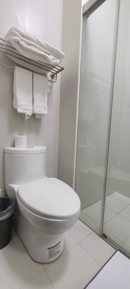 Deluxe Suite, 1 Bedroom Suite, 2 Single Beds, Balcony - Photo 17