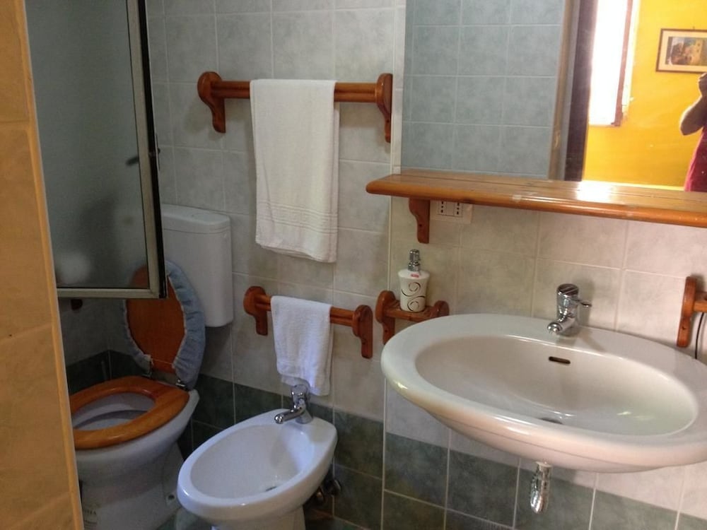 Classic Double Room photo 2