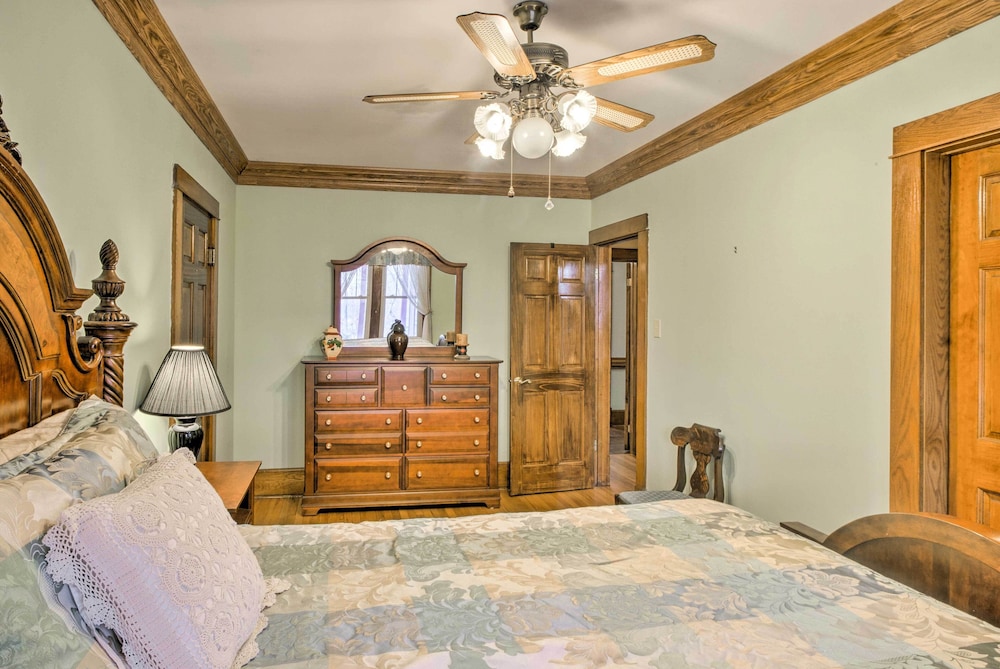 House (Multiple Bedrooms) photo 2
