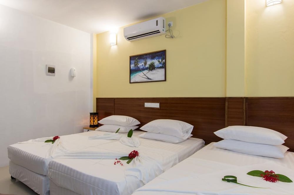 Deluxe Double Room photo 2