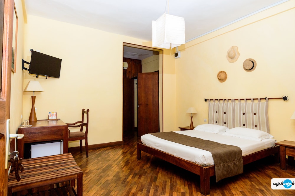 Standard Double Room, 1 Queen Bed