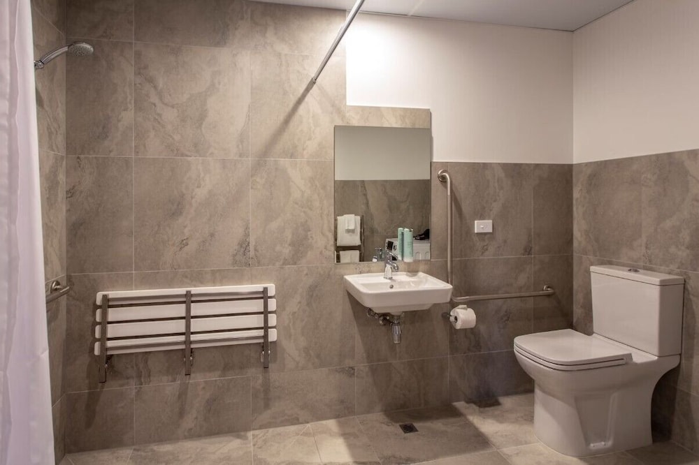 One Bedroom Apartment Lake View - Accessible - Photo 5