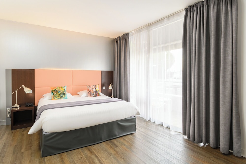 Junior Room