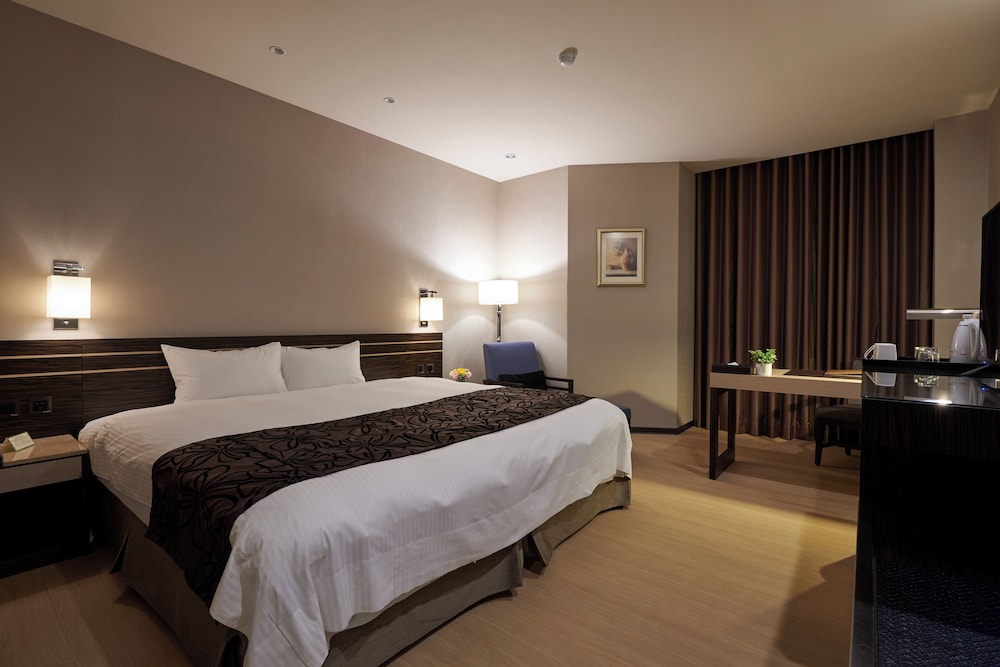 Executive Double Room, 1 King Bed photo 3