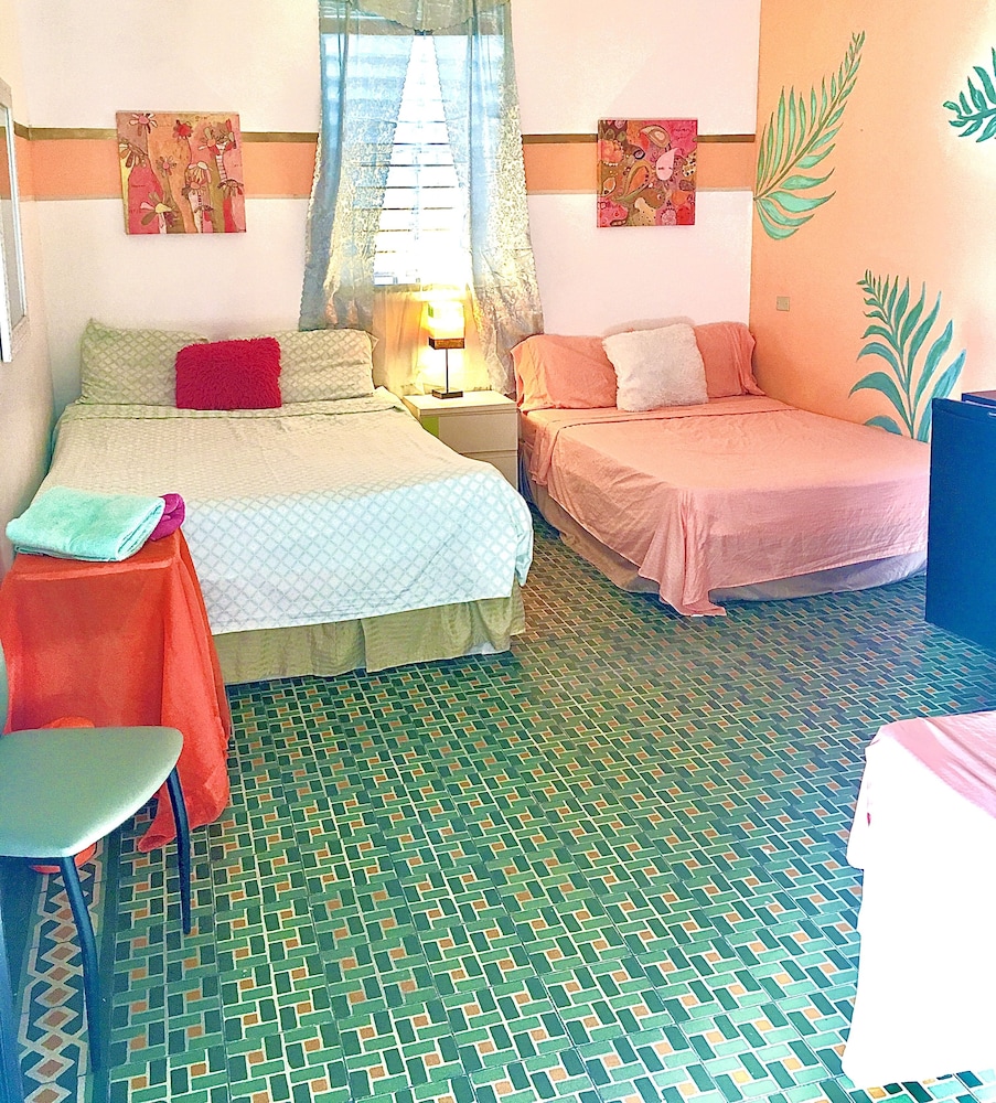 Grand House, 6 Bedrooms, Ensuite photo 3