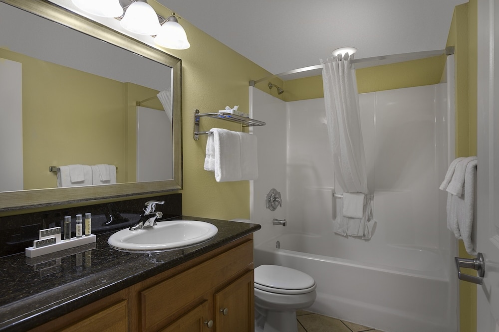 Oceanview Room - Photo 5