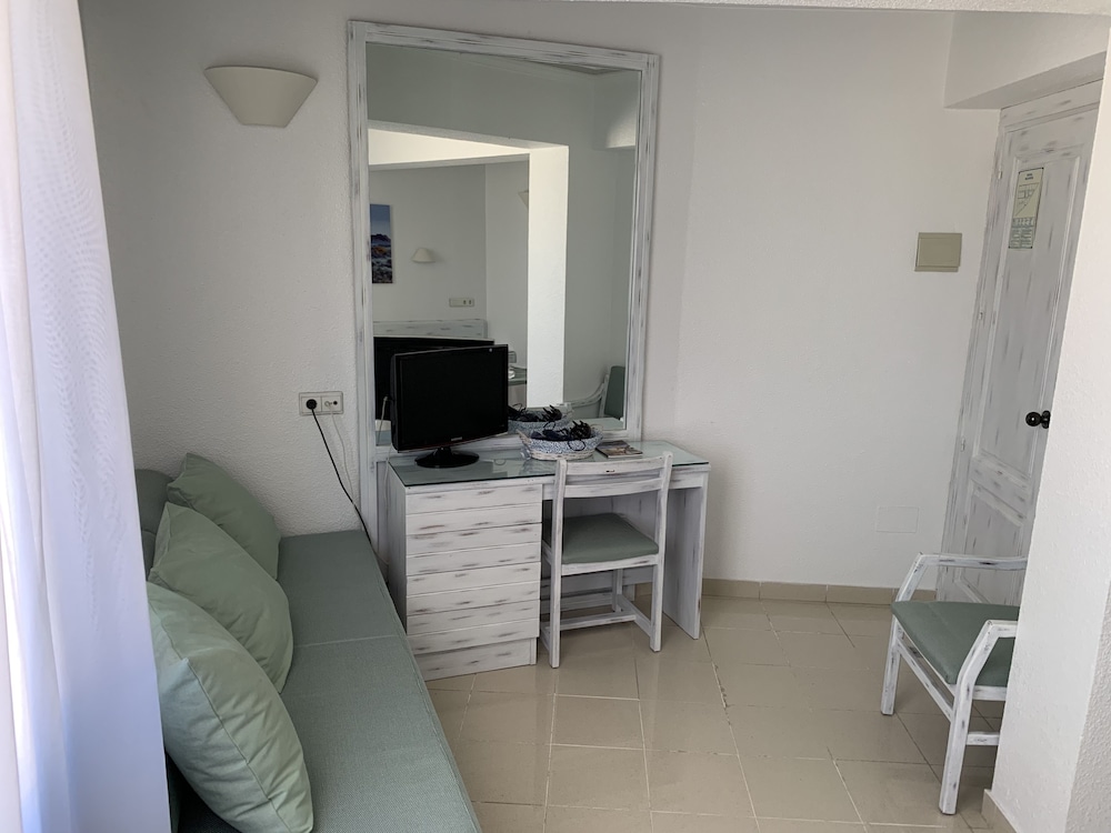 Twin Room, Harbor View photo 2