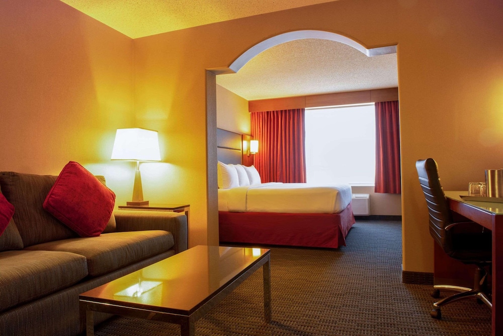 Suite, 1 Bedroom, Non Smoking photo 1