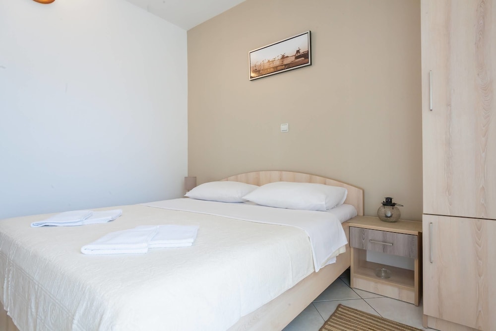 Comfort Double Room, 1 Queen Bed, Terrace photo 3