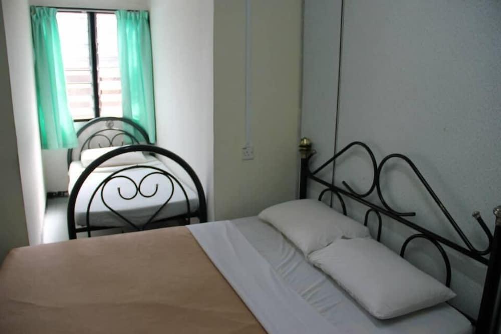 Triple Room, Private Bathroom photo 1