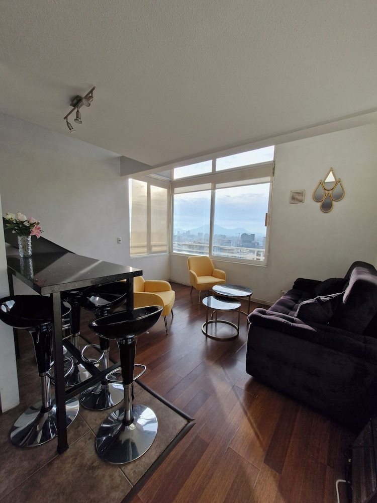Deluxe Loft, City View photo 2