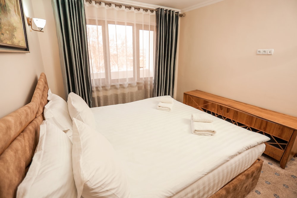 Luxury Suite photo 3