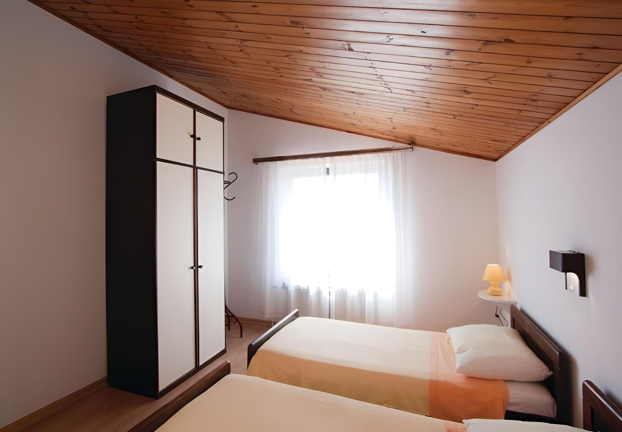Apartment (Bruno - spacious yard - A1(4+2)) photo 2