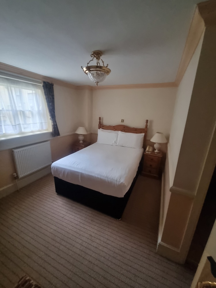 Economy Double Room photo 1