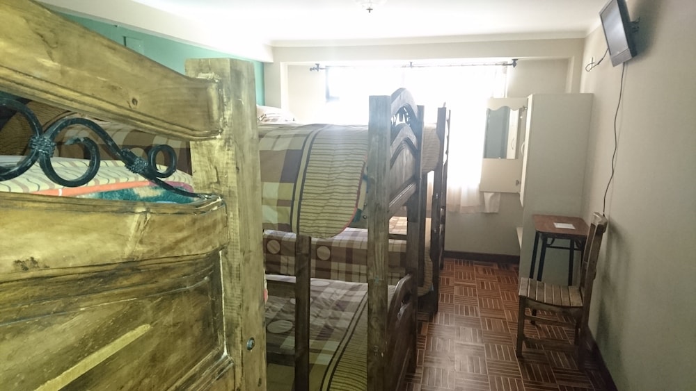 Shared Dormitory, Mixed Dorm, Shared Bathroom (12 People) photo 1