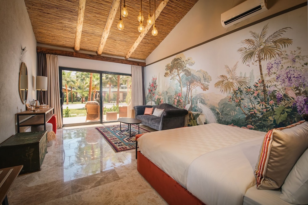 Design Twin Room, 1 Bedroom, Terrace, Pool View