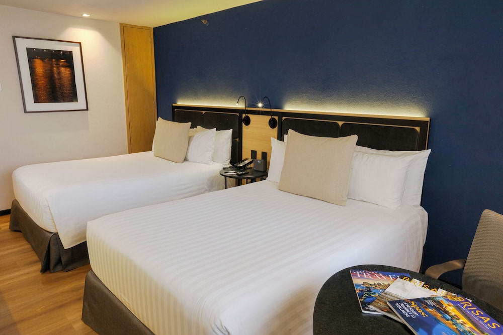 Signature Double Room - Photo 1