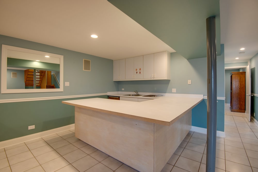 House (4 Bedrooms) photo 2