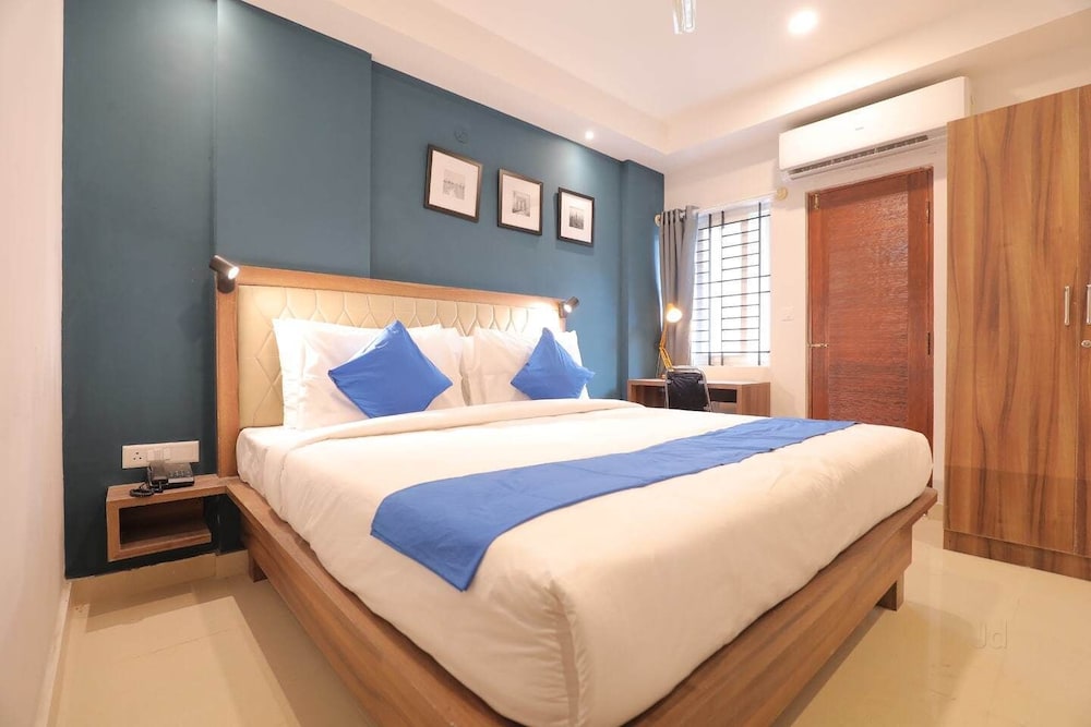 Standard Double Room - Photo 7