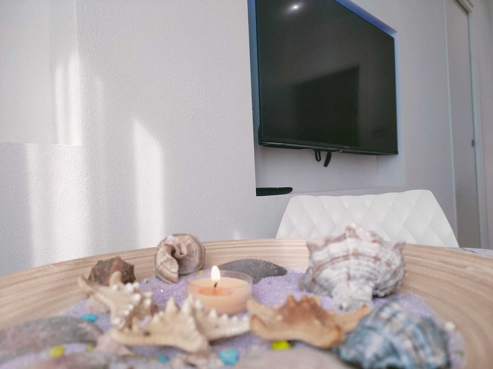Comfort Suite photo 2