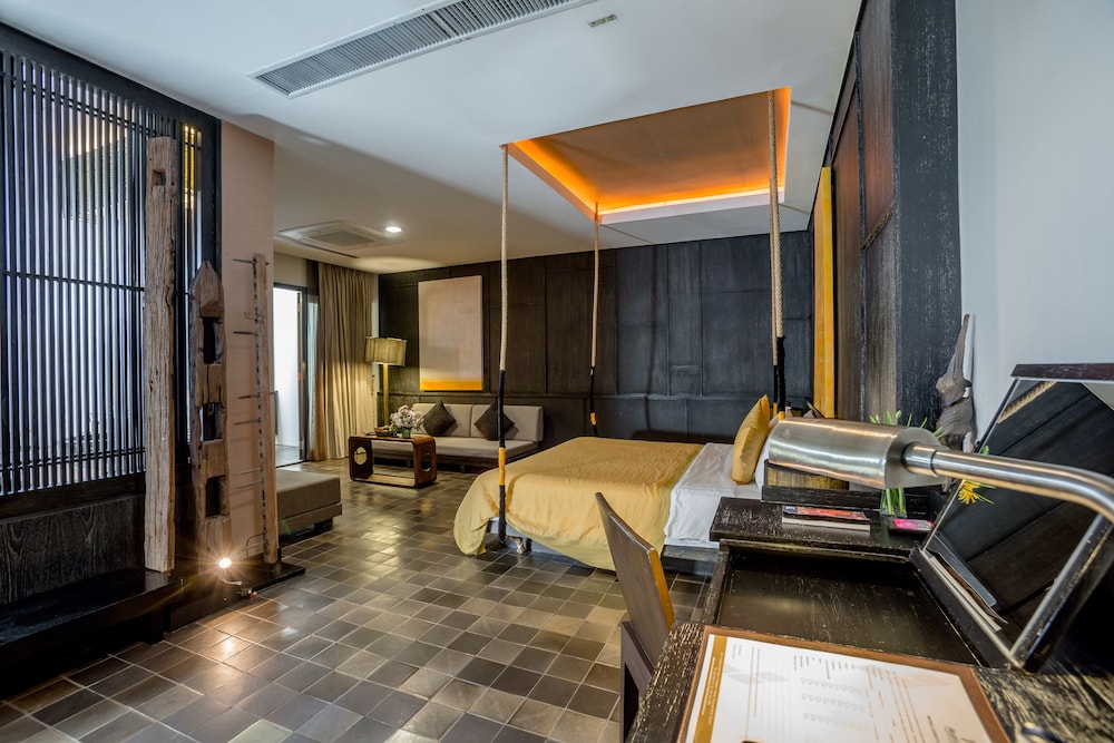 Suite, City View (Elephant) - Photo 11